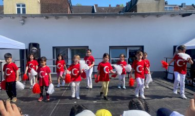 Krefeld'de Kültür Şenliği düzenlendi