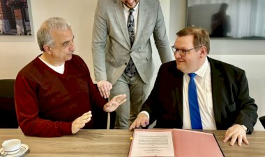 Almanya'da minareden ezan okunacak