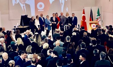 Düsseldorf Başkonsolosluğu'nda 101. Yıl kutlaması yapıldı