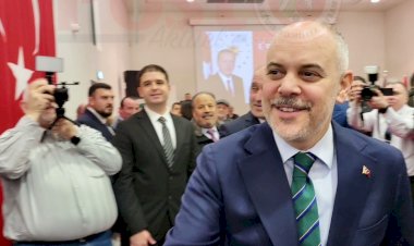 Büyükelçi Kılıç, STK ve Basın mensuplarıyla Düsseldorf'ta buluştu