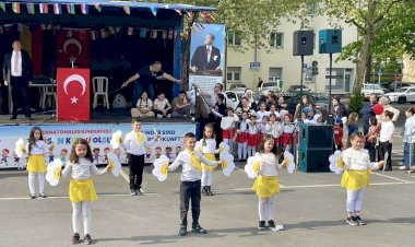 23 Nisan Ulusal Egemenlik ve Çocuk Bayramı Duisburg'da çoşku ile kutlandı