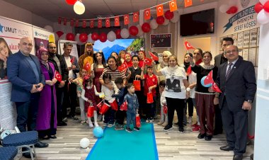 UMUT YILDIZI DERNEĞİ’NDEN NEUSS’TA COŞKULU 23 NİSAN KUTLAMASI