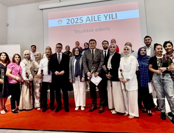 Düsseldorf Başkonsolosluğu’nda “Koruyucu Aile Günü” Düzenlendi