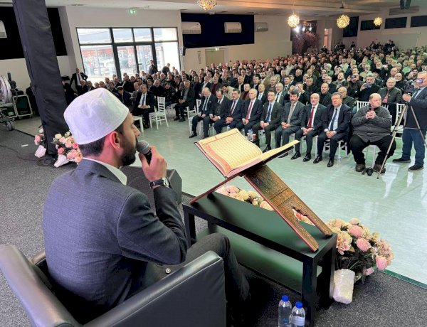Krefeld’de Kur’an-ı Kerim Ziyafeti Coşkusu